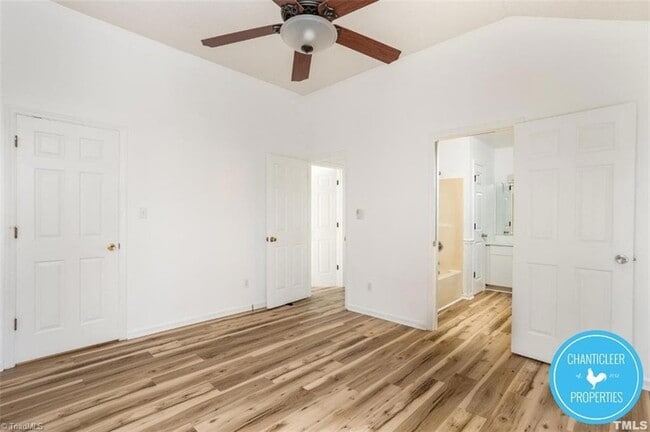 Building Photo - 362 Wilson St