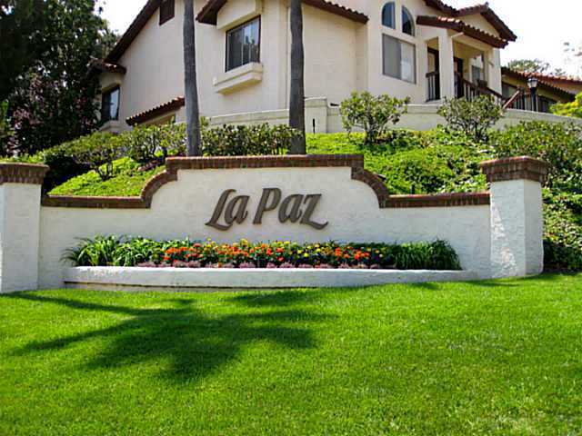 Building Photo - 1-bedroom condo with loft, top floor unit in La Jolla Colony/UTC