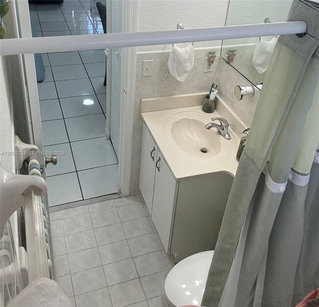 Building Photo - 3514 W 76th St