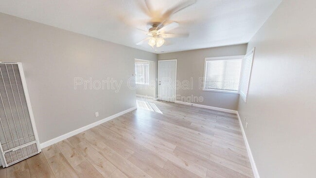 Building Photo - 277 Cedar Ave