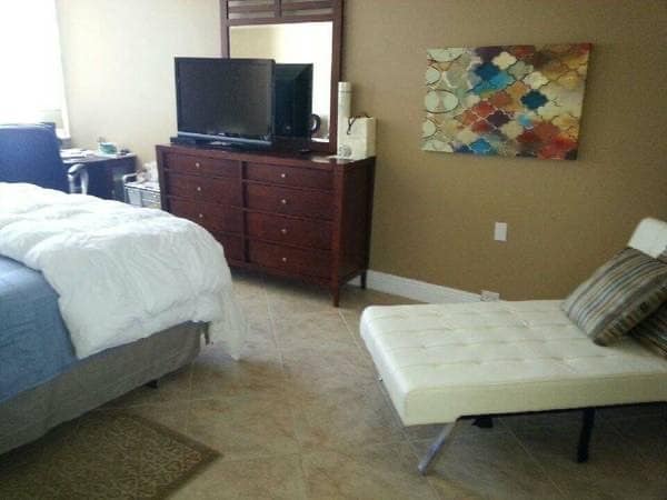 Building Photo - 11930 N Bayshore Dr