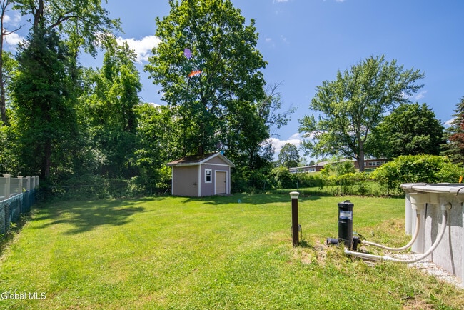 Building Photo - 99 Fiddlers Ln