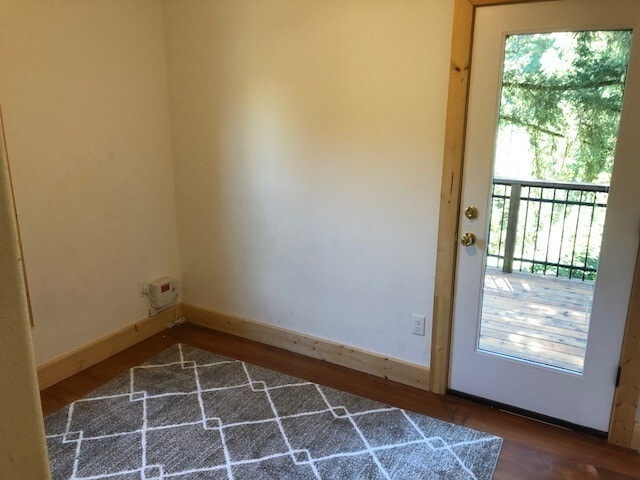 Building Photo - Unique 1 Bed, 1 Bath Apartment- Great Location!