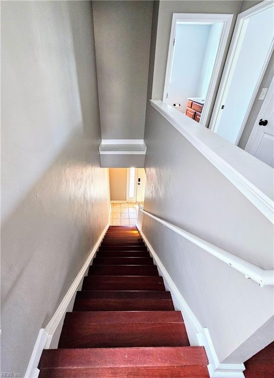 Building Photo - 1236 Richwood Ave