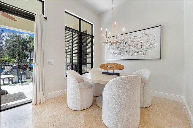 Building Photo - 9564 Exbury Ct