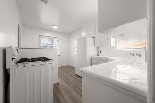 Building Photo - 4114 Palmwood Dr