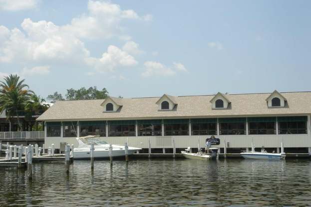 Building Photo - 2060 Matecumbe Key Rd