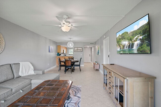 Building Photo - 1054 Lotus Cove Ct