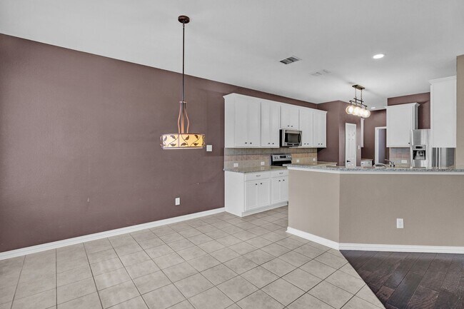 Building Photo - Meticulously Maintained McKinney Gem!