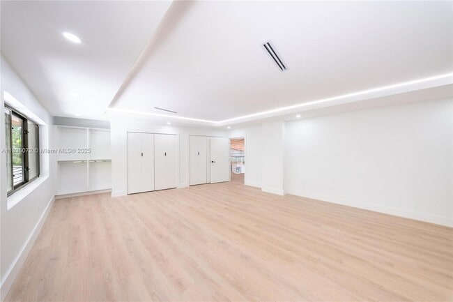 Building Photo - 6525 SW 133rd Dr