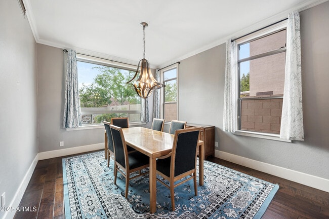 Building Photo - 630 S Boulder Ct