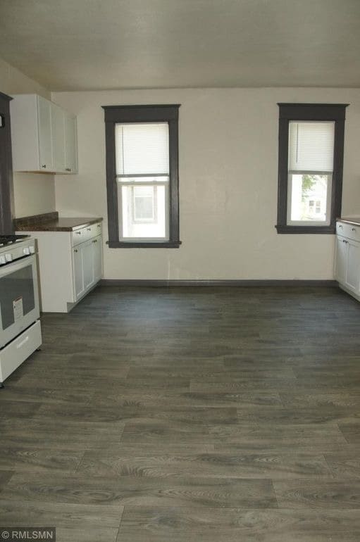 Building Photo - 879 Galtier St