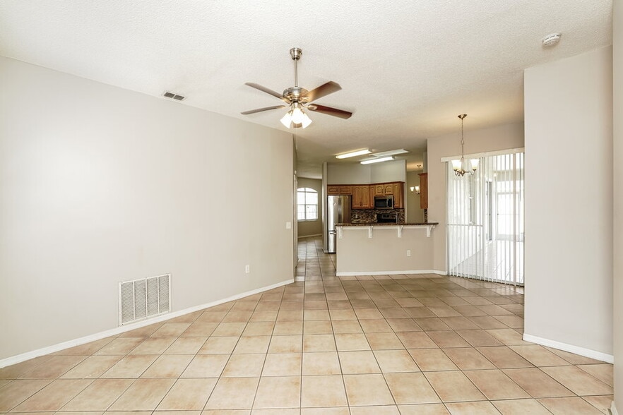 Building Photo - 55 Alicante Ct