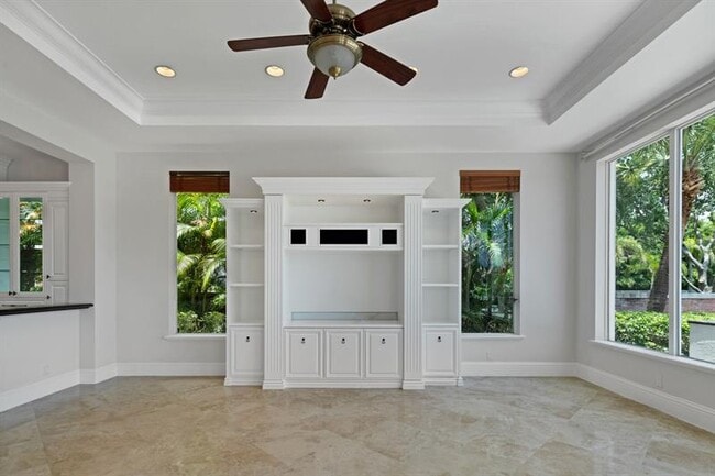 Building Photo - 501 Golden Harbour Dr