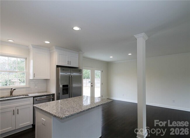 Building Photo - 4808 Walden Ct