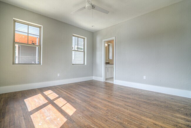Building Photo - 3109 Walling Dr