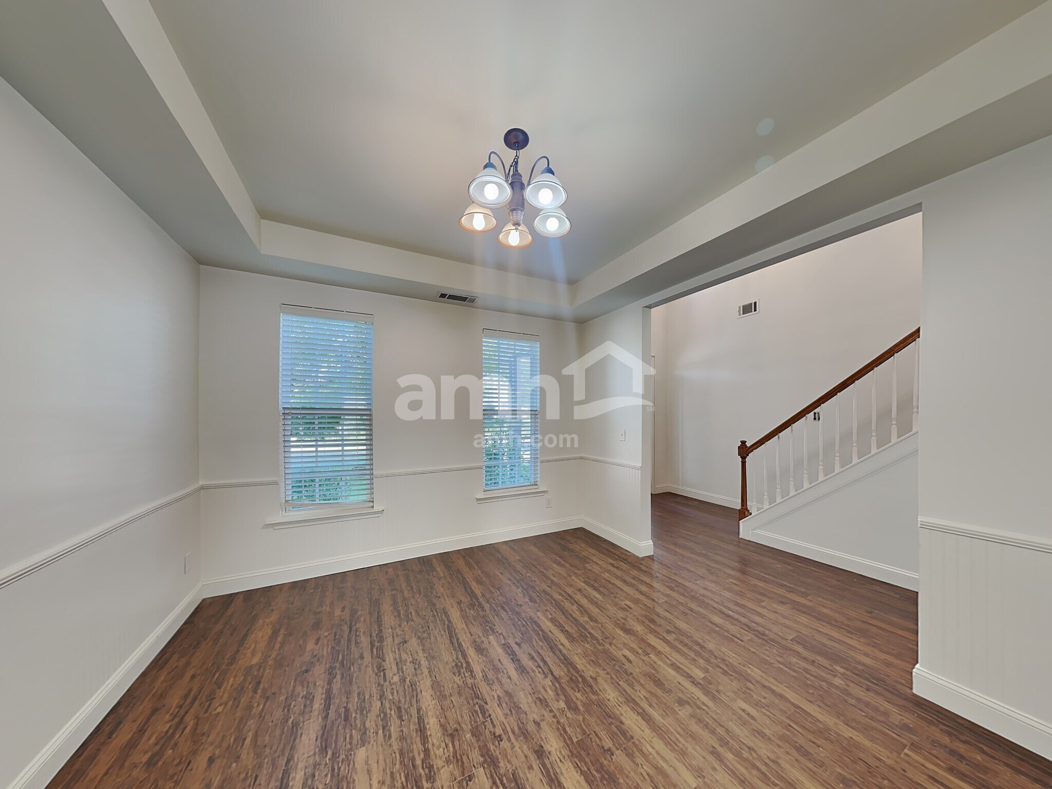 Building Photo - 4059 Houldsworth Dr