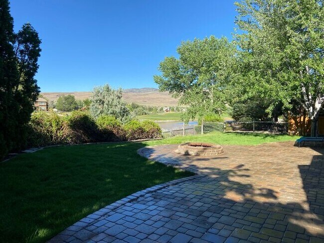 Building Photo - Wingfield Springs/Red Hawk Golf Course - E...