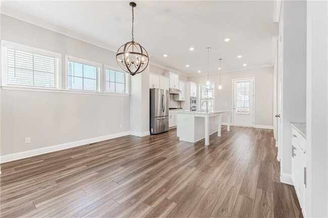 Building Photo - 5051 Pinckney Ln