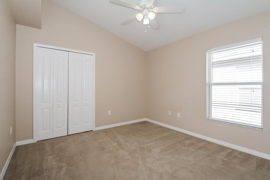 Building Photo - 1609 Carson White Ln