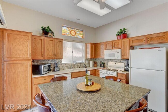 Building Photo - 10820 Clarion Ln
