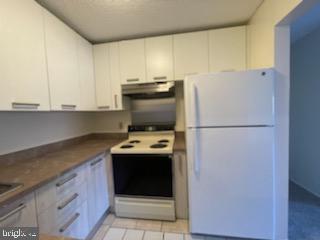 Building Photo - 4817A Aberdeen Dr