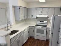 Building Photo - 18520 Boysenberry Dr