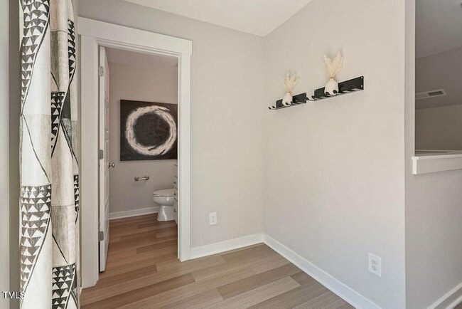 Building Photo - 2075 Eva Pearl Dr