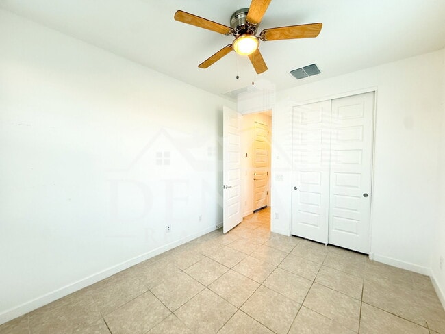 Building Photo - 11682 N 188th Dr