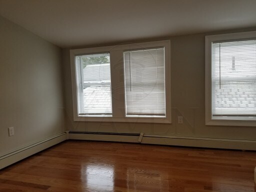 Building Photo - 35 Whitfield Rd