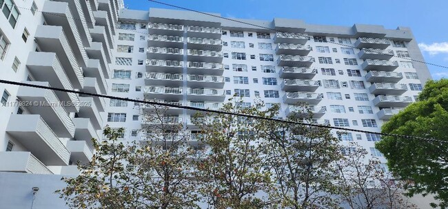 Building Photo - 137 Golden Isles Dr