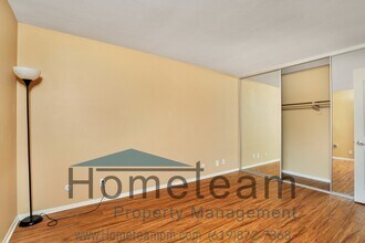Building Photo - 2 BR/ 2 BA 892 SQFT SAN DIEGO CONDO