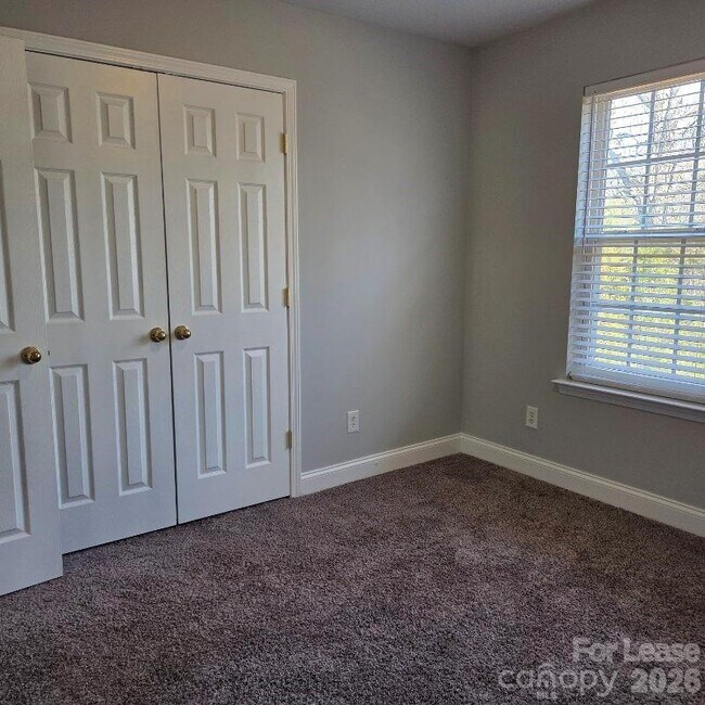 Building Photo - 5840 Timbertop Ln