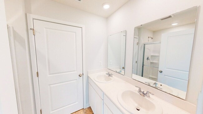 Building Photo - 6358 Ripken St