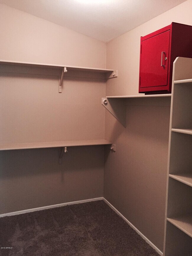 Building Photo - 16210 N 162nd Dr