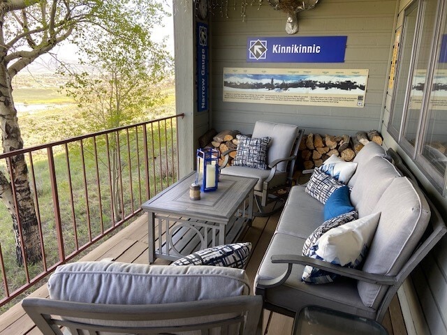 Building Photo - 35 Arapahoe Cir