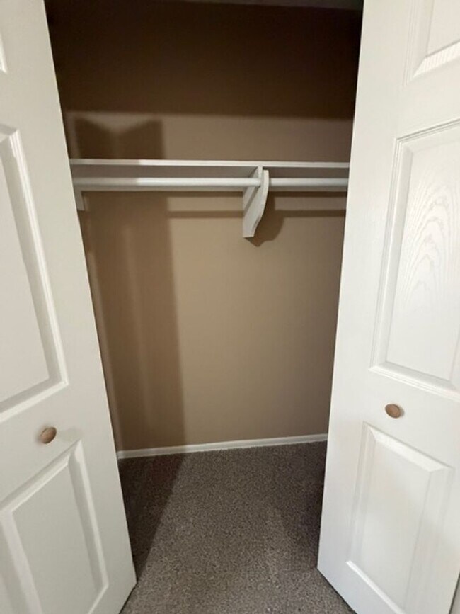 Building Photo - Burlington