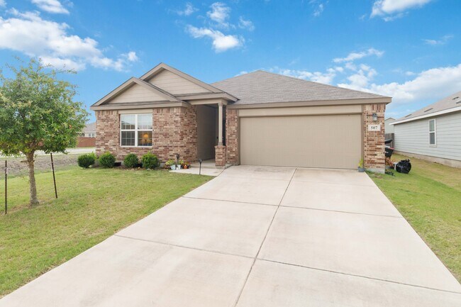 Primary Photo - 507 Agave Flats Dr