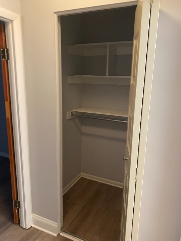 Building Photo - 131 Dutton St