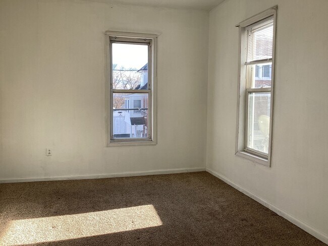 Building Photo - 14-16 S. Franklin St.