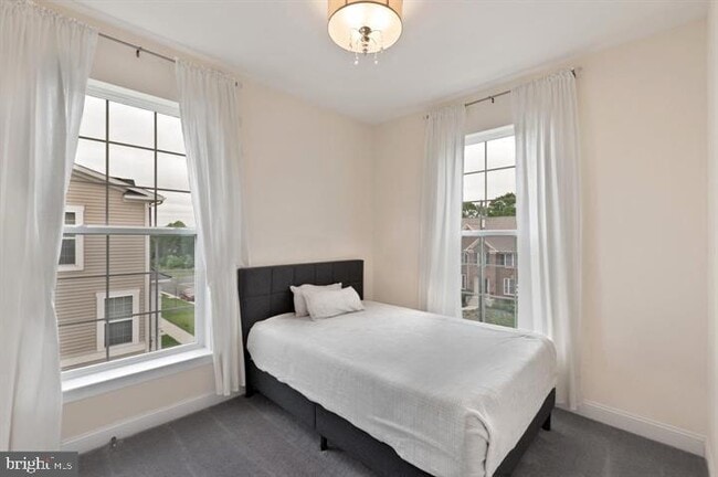 Building Photo - 46077 Hall Rd