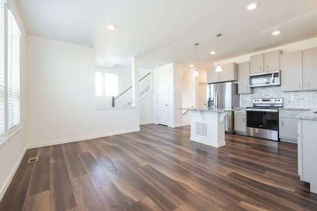 Building Photo - 4748 N Tower Ct