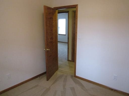 Building Photo - 303 Scranton Ct