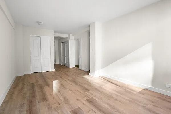 Building Photo - 340 E 51st St