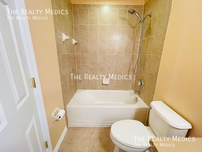 Building Photo - 5110 Fiorella Ln