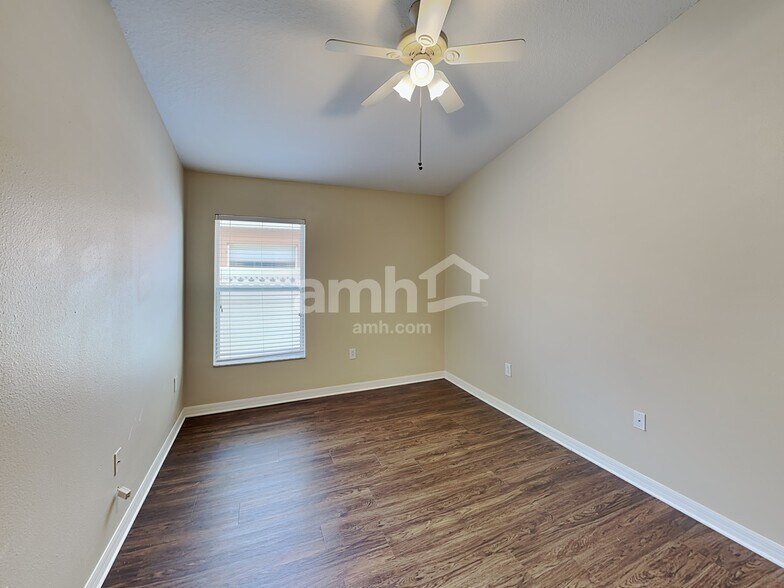 Building Photo - 1012 Cristelle Jean Dr