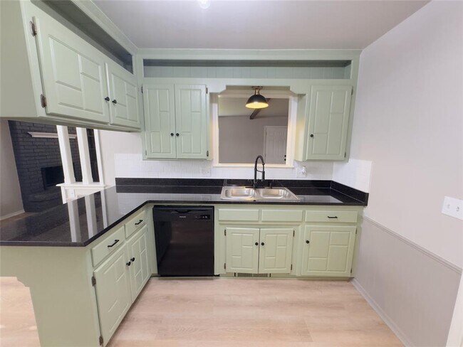 Building Photo - 7028 Elk Canyon Rd