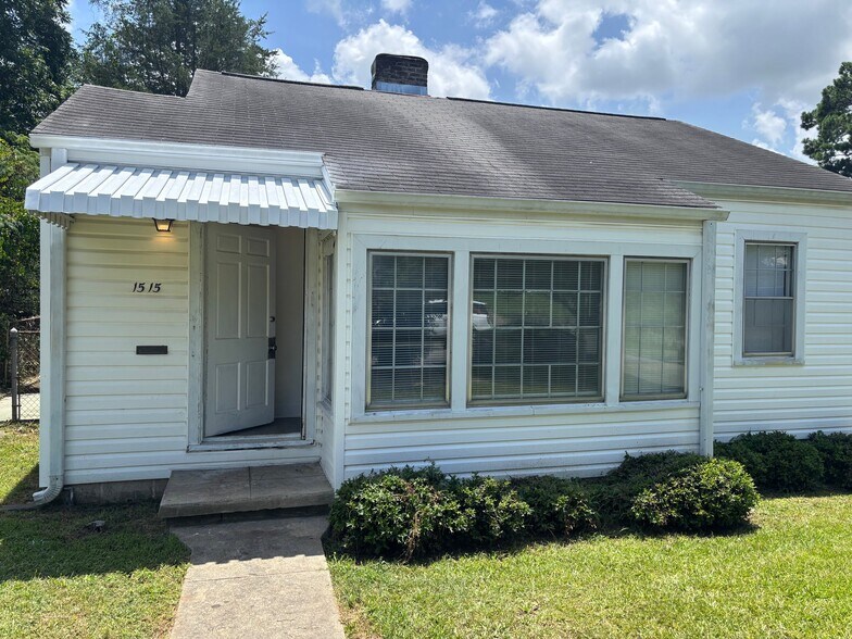 Building Photo - 1515 35th Street Ensley