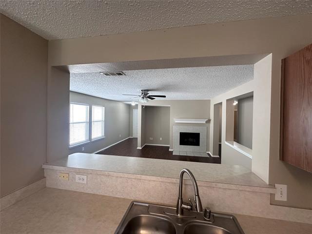 Building Photo - 7117 Bountiful Grove Dr