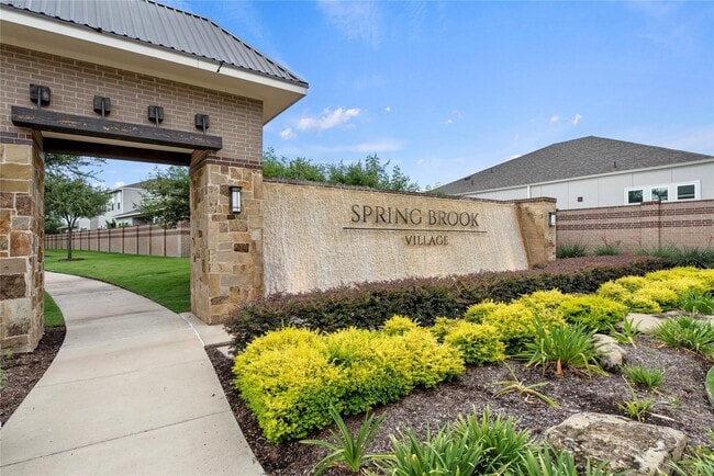 Building Photo - 10009 Granary Dr